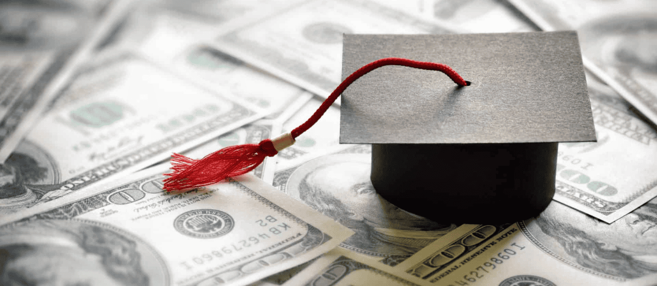 shutterstock 256626130 scaled 1 Werner career currency benefit